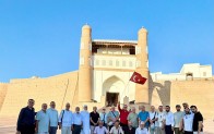Hilal Turizm’den Özbekistan’da değerlendirme ve hizmet toplantısı