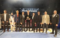 Akif Yener Erenler’de Zafer coşkusunu zirveye taşıdı