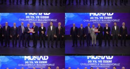 Sakaryalı iş insanlarına MÜSİAD’da vefa plaketi