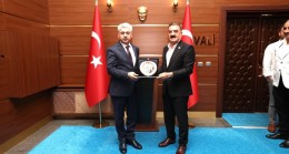 Sakarya Muşlular Derneği’nden Vali Doğan’a ziyaret