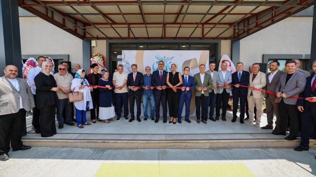 Op. Dr. Zahide Kurt Kliniği törenle hizmete açıldı