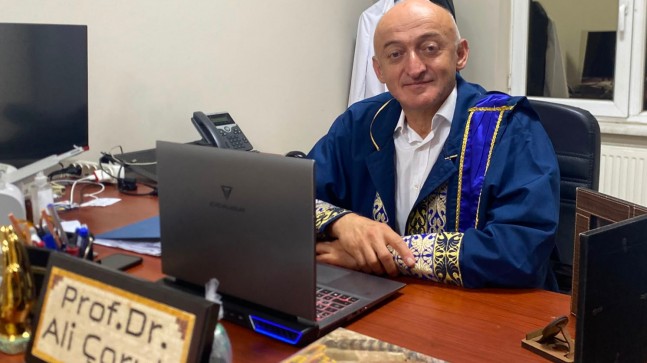 SUBÜ Rektör Adayı Prof. Dr. Ali ÇORUH; “Sakarya’ya değer katan bir üniversite inşa etmek istiyorum”