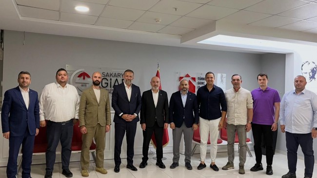 MÜSİAD Sakarya’dan SakaryaGİAD’a hayırlı olsun ziyareti