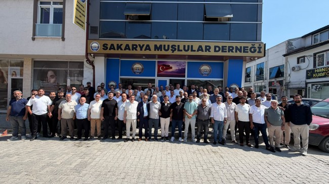 Sakarya Muşlular Derneği’nde güven tazeleyen genel kurul