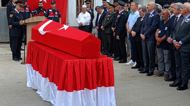 SİLAHLI SALDIRIDA AĞIR YARALANAN JANDARMA ŞEHİT OLDU
