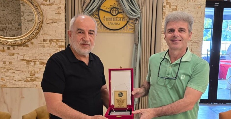 Ahde Vefa’da Bayrak değişimi başkanlık görevine Bedrettin Yaylalı seçildi