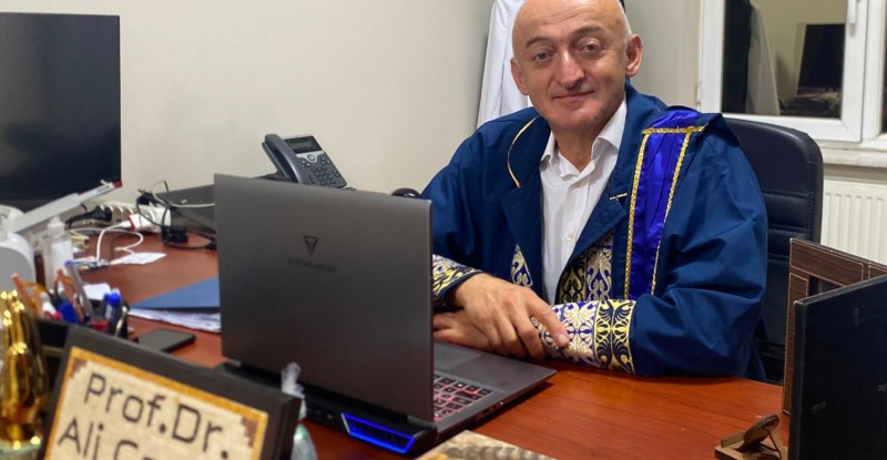 SUBÜ Rektör Adayı Prof. Dr. Ali ÇORUH; “Sakarya’ya değer katan bir üniversite inşa etmek istiyorum”
